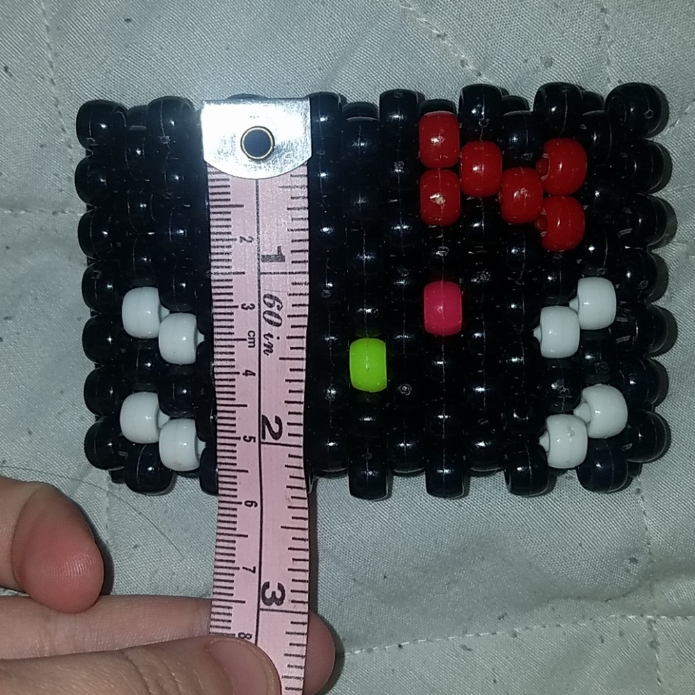 Hello kitty bracelet - Picture 2 of 4